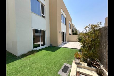 3 BHK TOWNHOUSE PRIVATE GARDEN